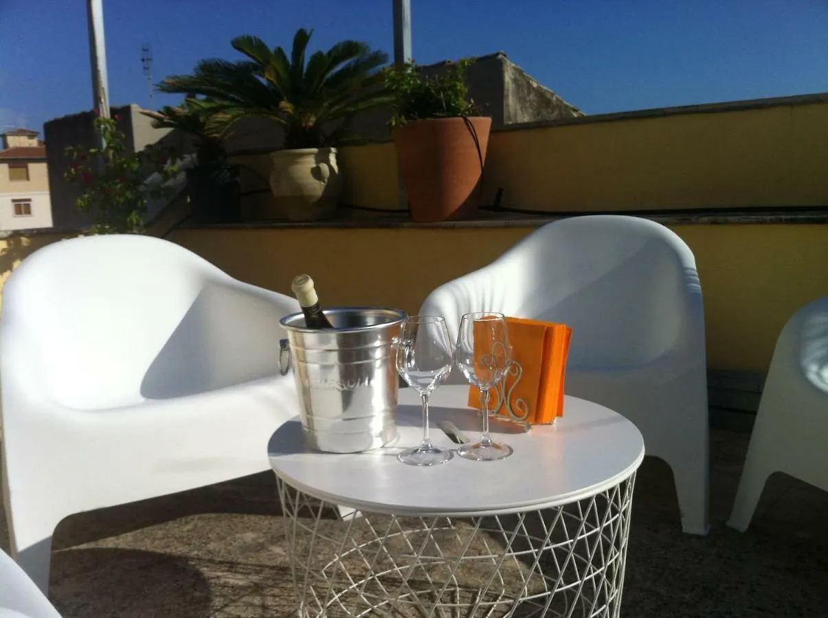 Love At First Sight Noto Apartment