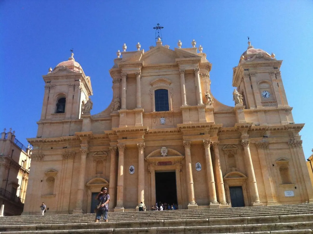 Apartamento Love At First Sight Noto
