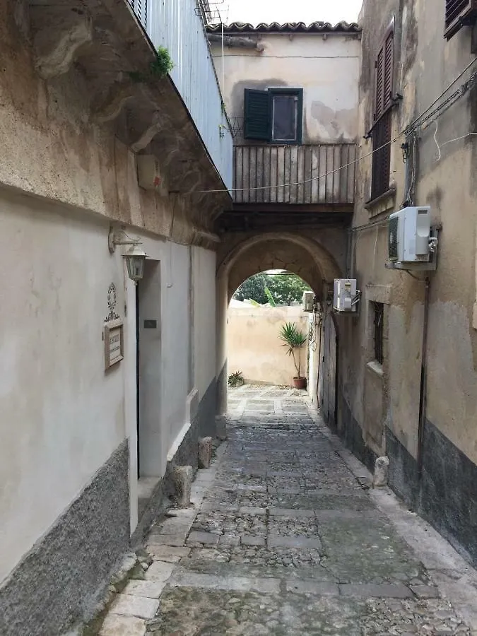 Apartment Love At First Sight Noto Italy