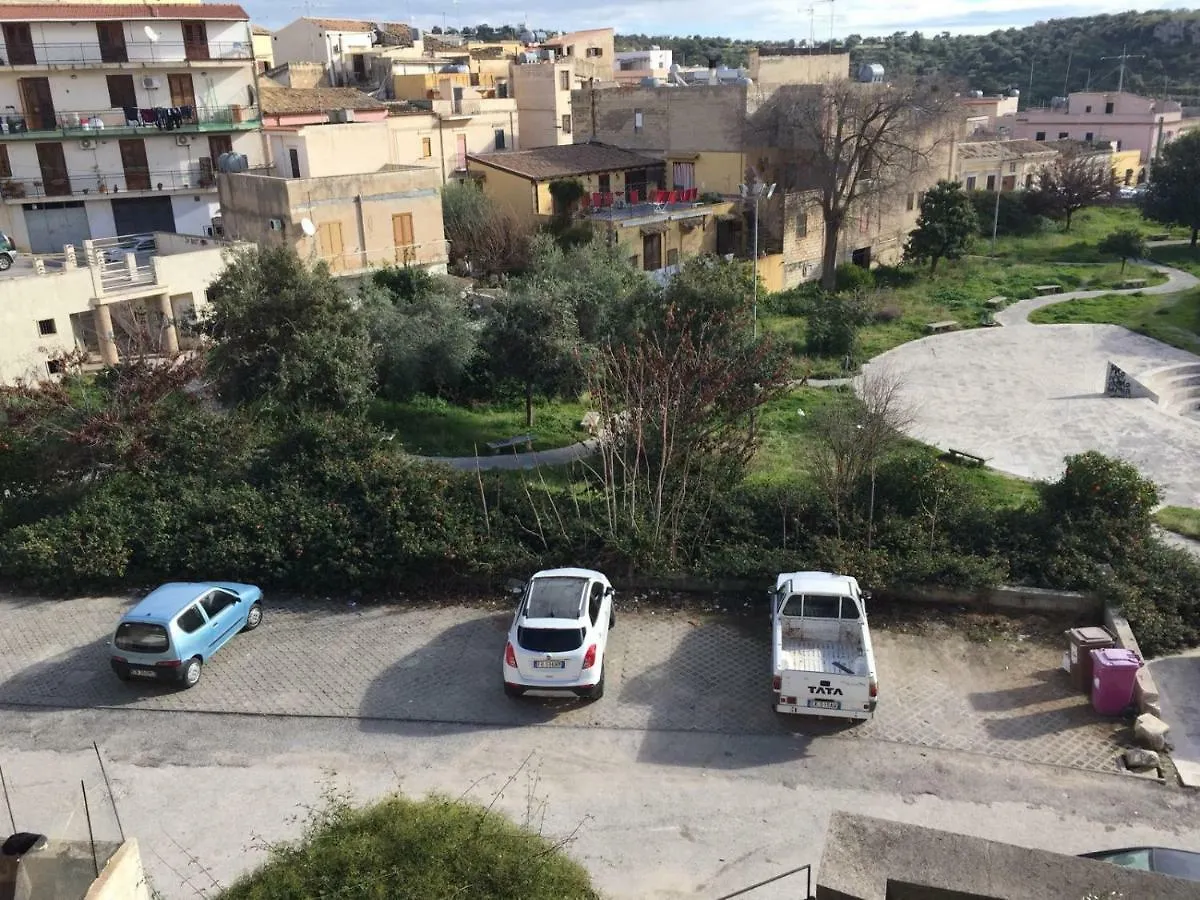Love At First Sight Noto 0*,  Italy